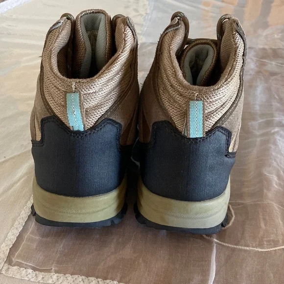 Denali Hiking Boots - Picture 4 of 6